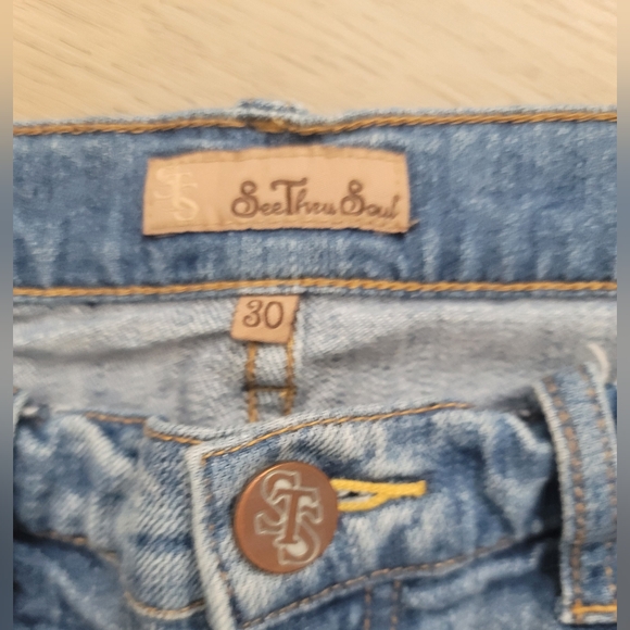 See Thru Soul Capri/Shorts - Picture 4 of 6